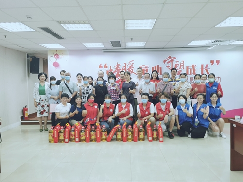 蛇口合影_500.jpg